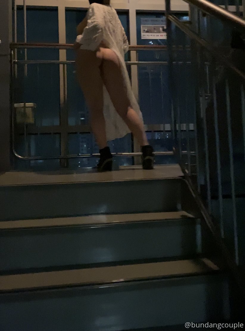 【2023-08-22】softy boobs.. taste me with your tongue.m4v